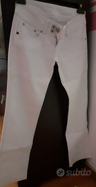 Abbigliamento per ragazza