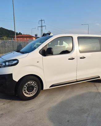 OPEL VIVARO 6 POSTI ANNO 2021