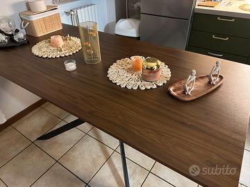 Tavolo da oranzo 6 persone