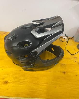 Casco bell super dh tg S
