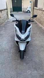 Honda PCX 125 - 2024 MACIMOTO.IT