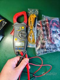 Multimetro con pinza amperometrica - Professionale