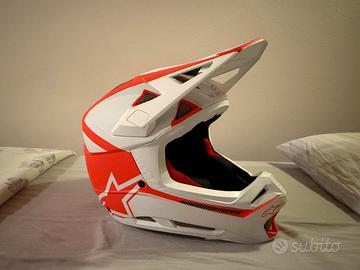 Casco downhill-enduro