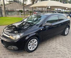 OPEL Astra GTC 1.7 CDTI 110CV ecoFLEX 3 porte En