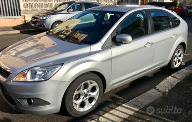 Ford FOCUS titanium 1600 tdci 100cv diesel
