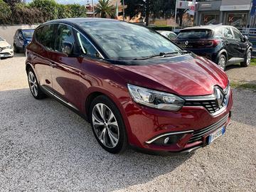 Renault Grand Scenic dCi 8V 110 CV EDC Energy Zen