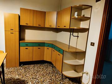 Cucina vintage in formica