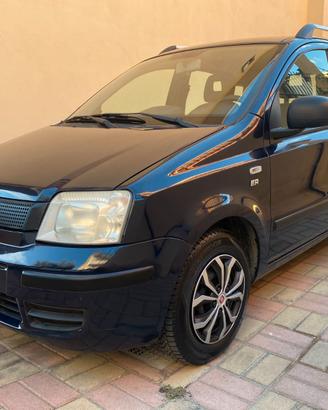 FIAT PANDA 1.2 BENZINA UNIPROPRIETARIO OK NEOPATEN