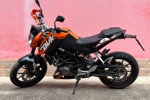 Ktm duke 125