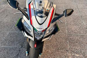 Aprilia RSV4 RF