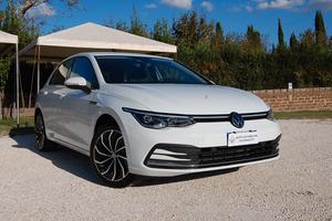 Volkswagen Golf 1.5 eTSI 130 CV EVO ACT DSG Style