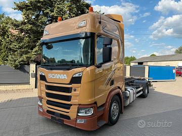 Scania R450 scarrabile