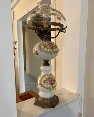 Lume in ceramica