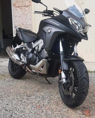 Honda Crossrunner 800 