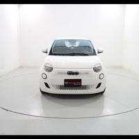 FIAT 500 Action Berlina 23,65 kWh