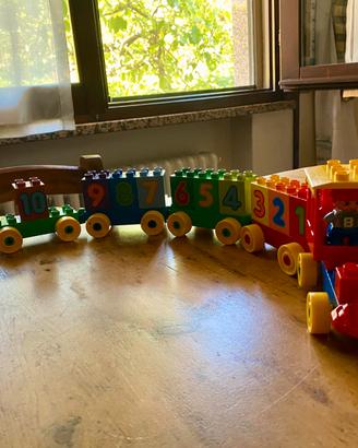 Trenino Lego Duplo 10558 + omaggio