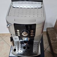 De Longhi Magnifica S