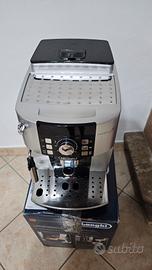 De Longhi Magnifica S