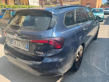Fiat tipo lounge