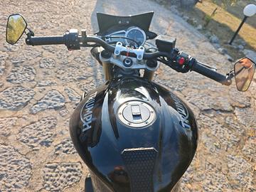 Moto Triumph street triple 