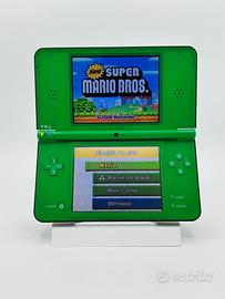 Nintendo DSi XL Verde