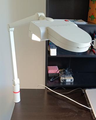 Eschenbach lampada con lenti di ingrandimento 