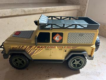 Jeep safari macchina