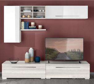 Parete attrezzata bianca lucida e legno con casset