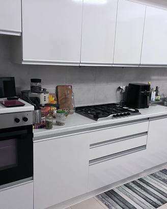cucina laccata bianca