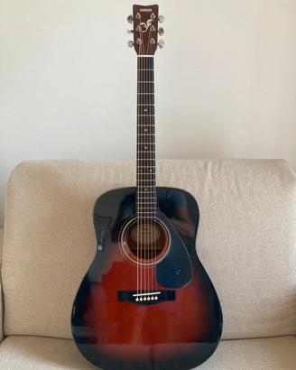 Chitarra acustica yamaha fg411 vs