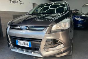 Ford Kuga 2.0 TDCI 180 CV S&S 4WD Powershift Titan