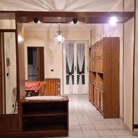 Mobile divisorio con specchio