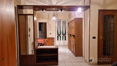 Mobile divisorio con specchio