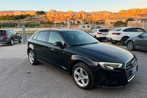 Audi A3 1.6 TDI 116 CV S tronic Sport