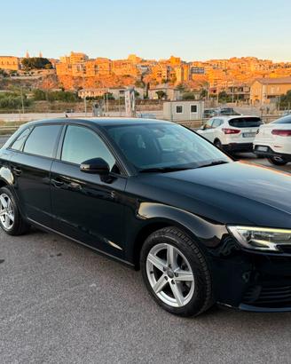 Audi A3 1.6 TDI 116 CV S tronic Sport