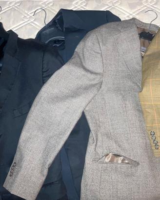 LOTTO 24 giacche(alcuni completi)+14 pantaloni