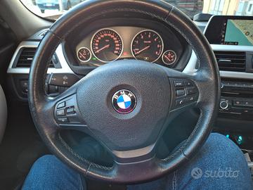 BMW 318 TOURING