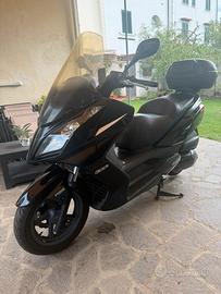 Kymco Downtown 300
