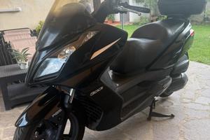 Kymco Downtown 300