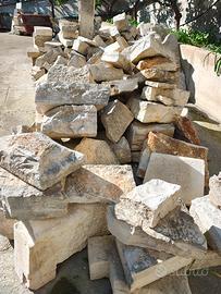 pietre naturali antiche 