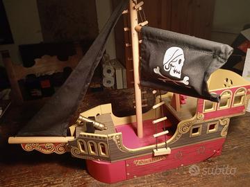 barca dei pirati in legno giocattolo 