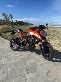 Ktm duke 125