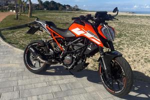 Ktm duke 125