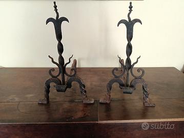 coppia alari per camino