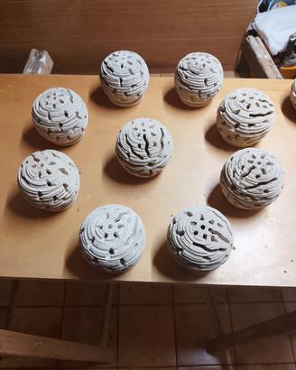 porta candele in pietra lavorate a mano 