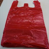 SHOPPER DI PLASTICA MAXI ROSSE, 65X100