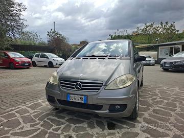 Mercedes-Benz Classe A 180 CDI 109 CV Neopatentati