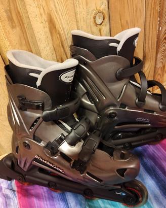 pattini in linea Rollerblade, tg 42  mai usati