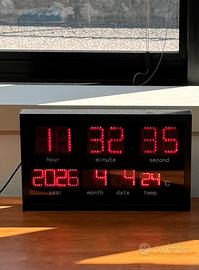 Orologio digitale da parete LED