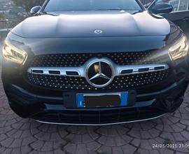 MERCEDES BENZ GLA 200d aut. Premium,AMG 150CV